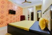 Pandit hostel available on rent